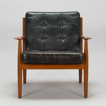 Grete Jalk,  a model 118 lounge chair, France & Son, Denmark, 1960s.