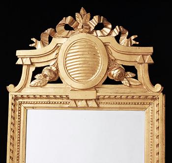 A Gustavian late 18th century mirror by Johan Åkerblad, master 1758.