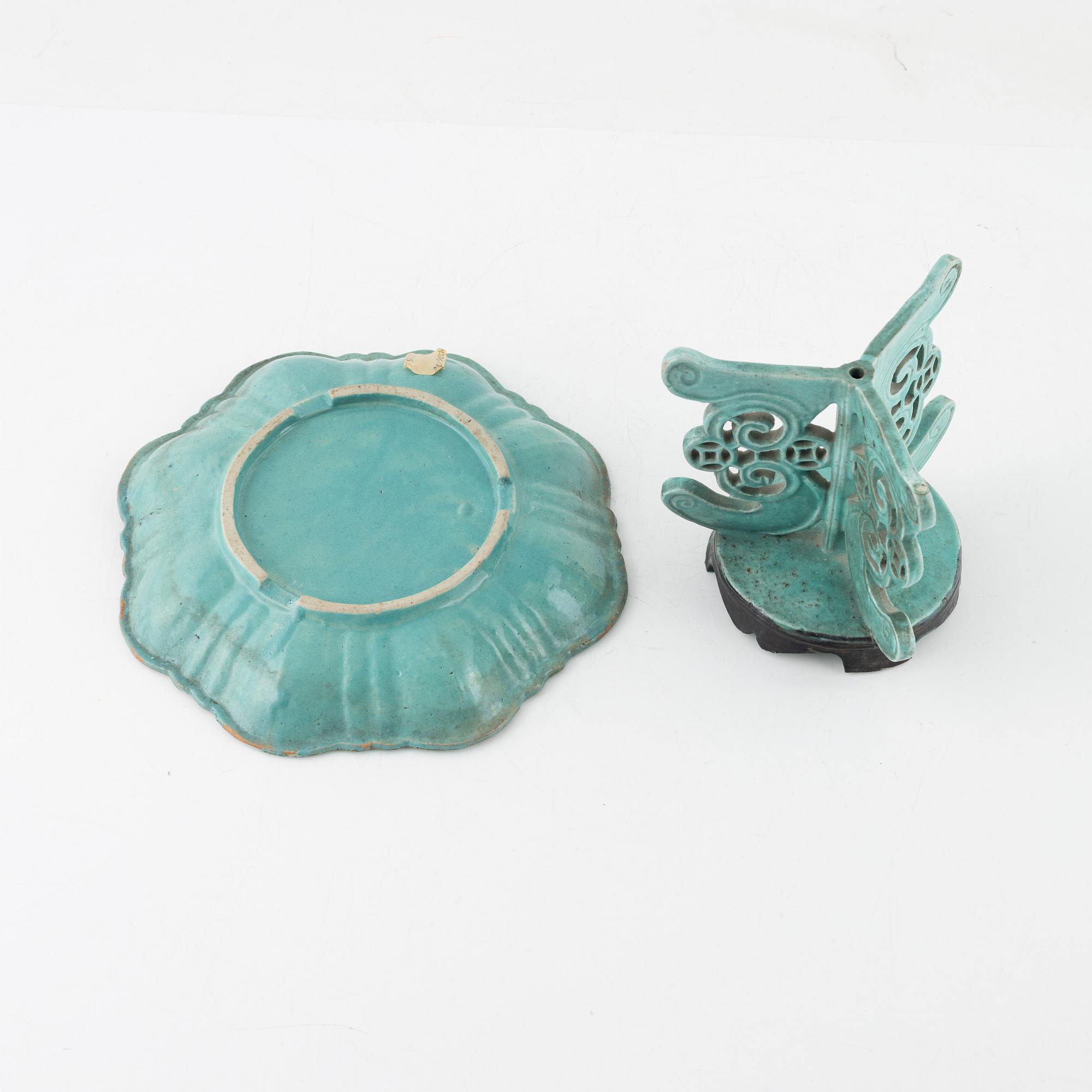 A porcelain tazza, China, late Qing dynasty.