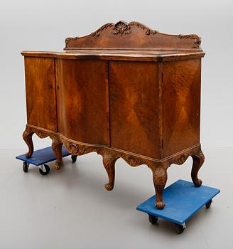 SIDEBOARD, rokokostil, 1900-talets första hälft.