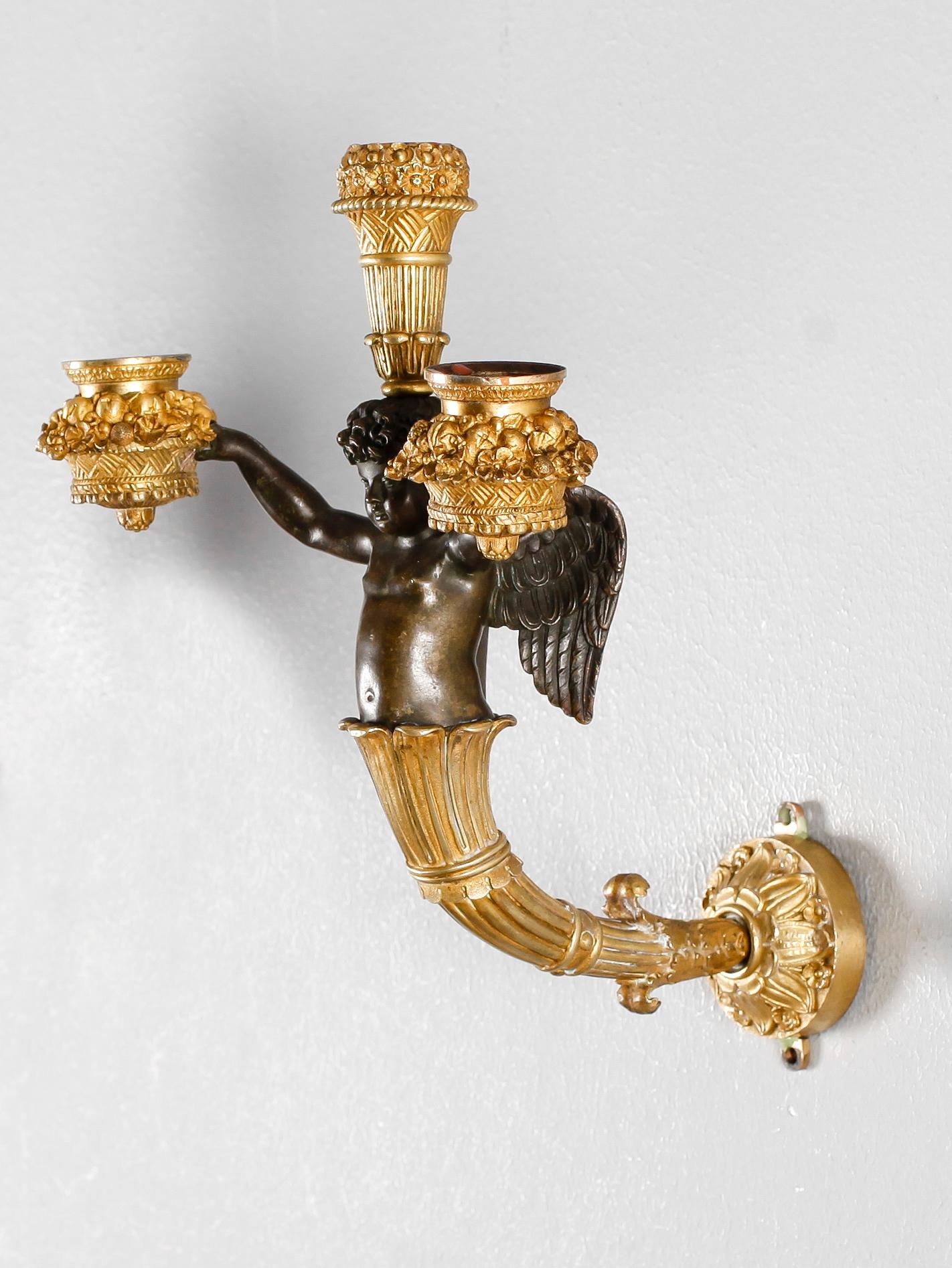 VÄGGLAMPETTER, 1 par, empire, 1800-talets första hälft.