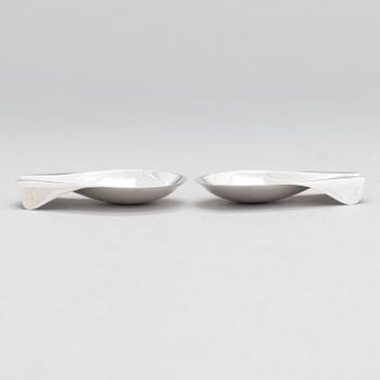 TAPIO WIRKKALA, A set of six silver ashtrays, marked TW, Kultakeskus, Hämeenlinna, Finland 1961-64.