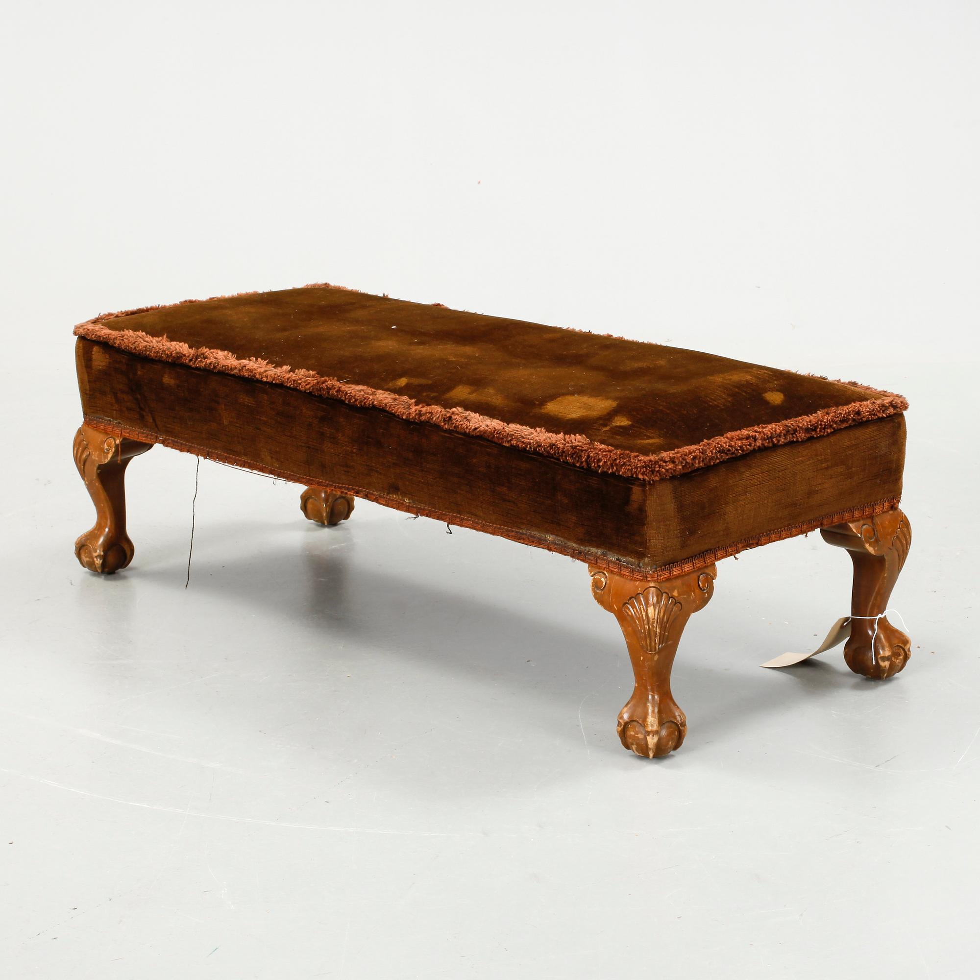 TABURETT, 1900-talets mitt.