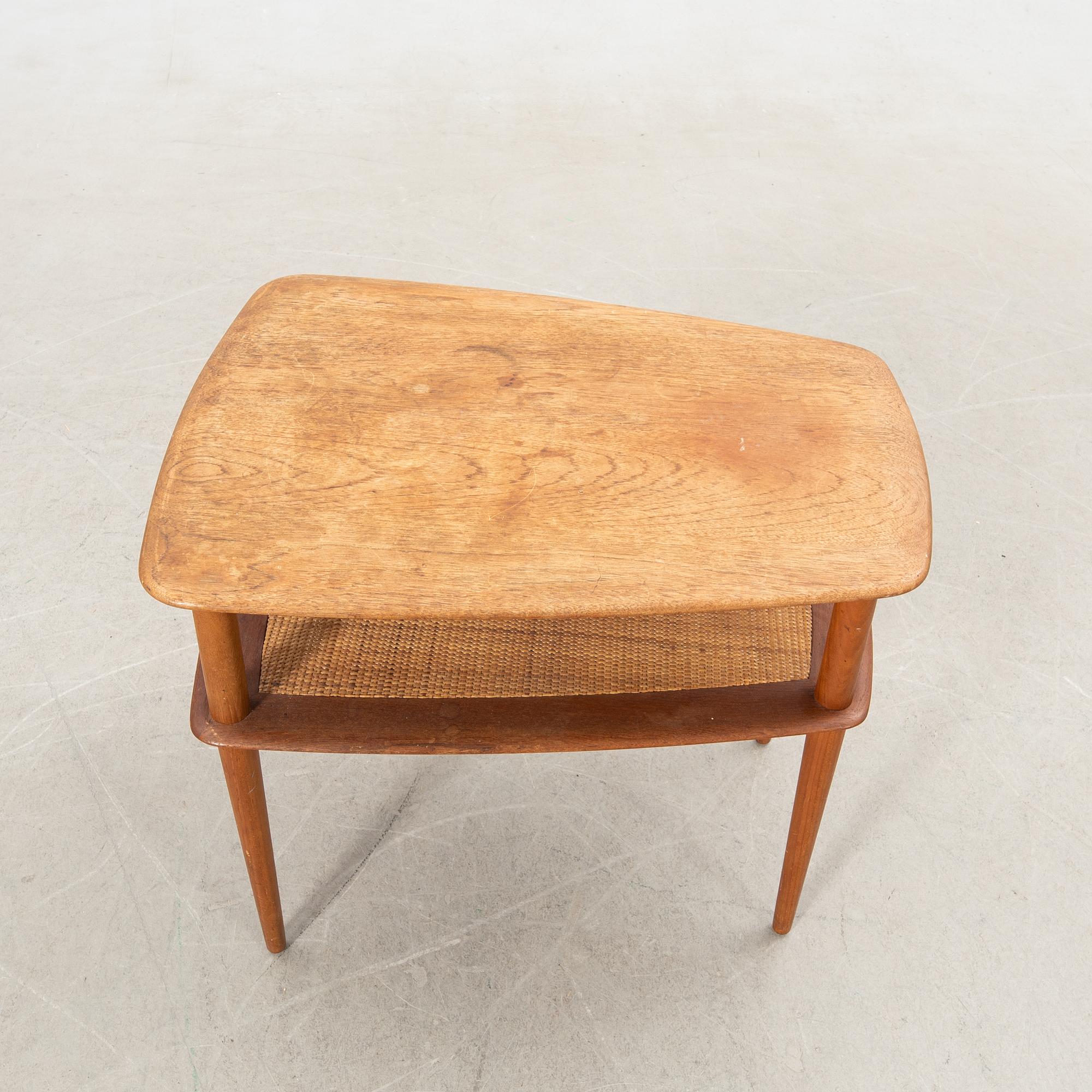 Peter Hvidt & Orla Mølgaard Nielsen, coffee table, "Minerva", France & Son, Denmark, 1950s/60s.