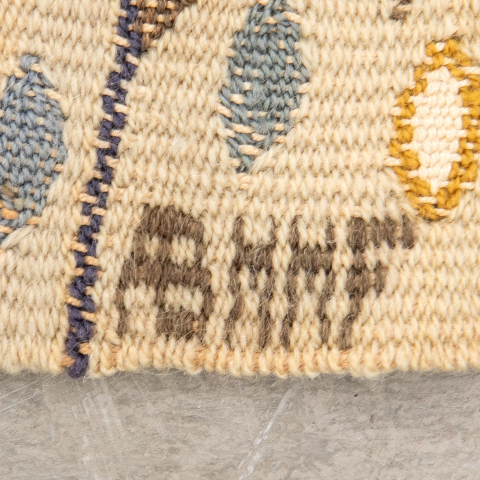 Ann-Mari Lindbom, gift Forsberg, "Blue crocus" textile tapestry variant signed approx. 33x40 cm.