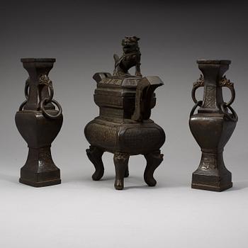 A three piece altar garniture, Ming dynasty (1368-1644).