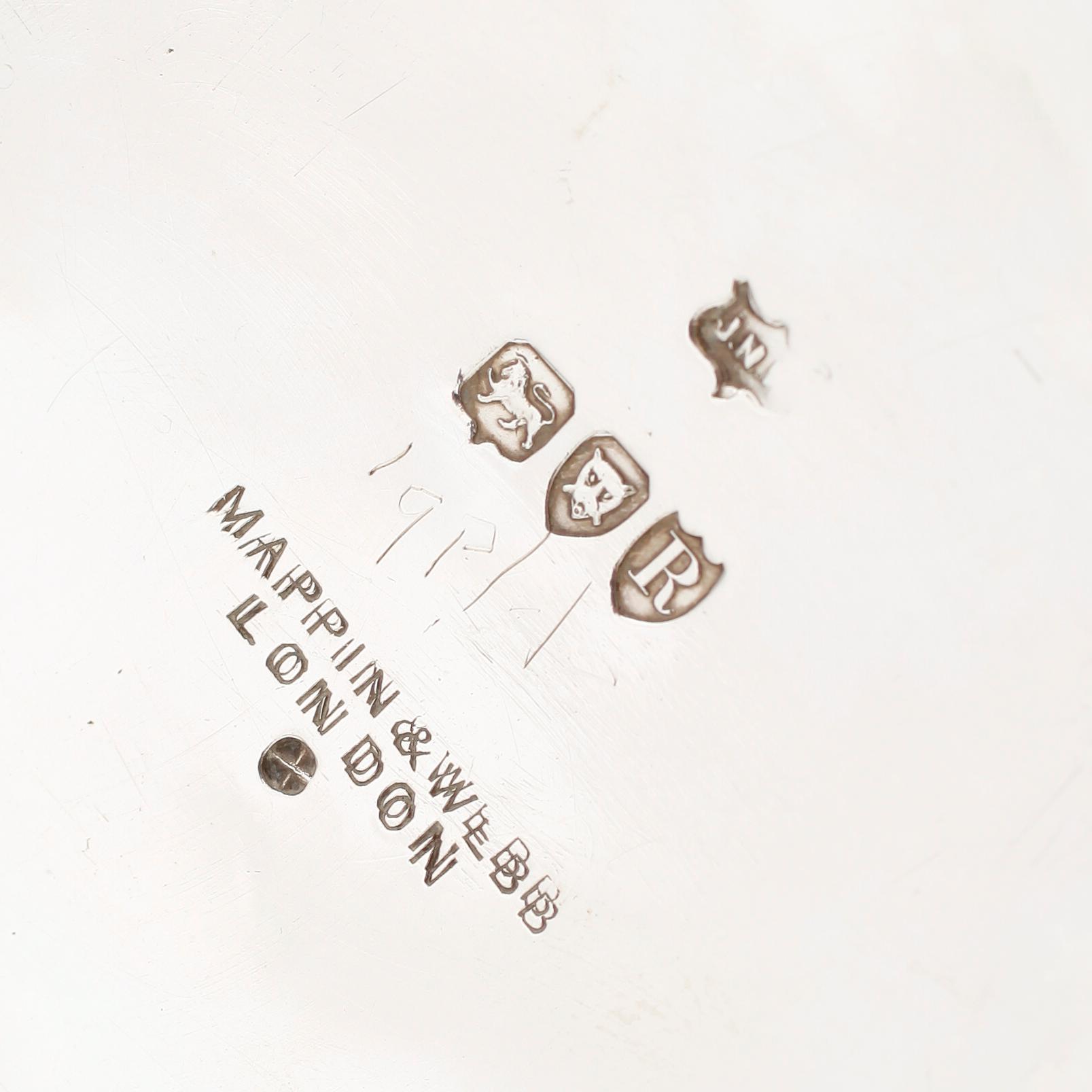 TEDOSA, silver, Mappin & Webb, London 1892. Vikt ca 325 gram.