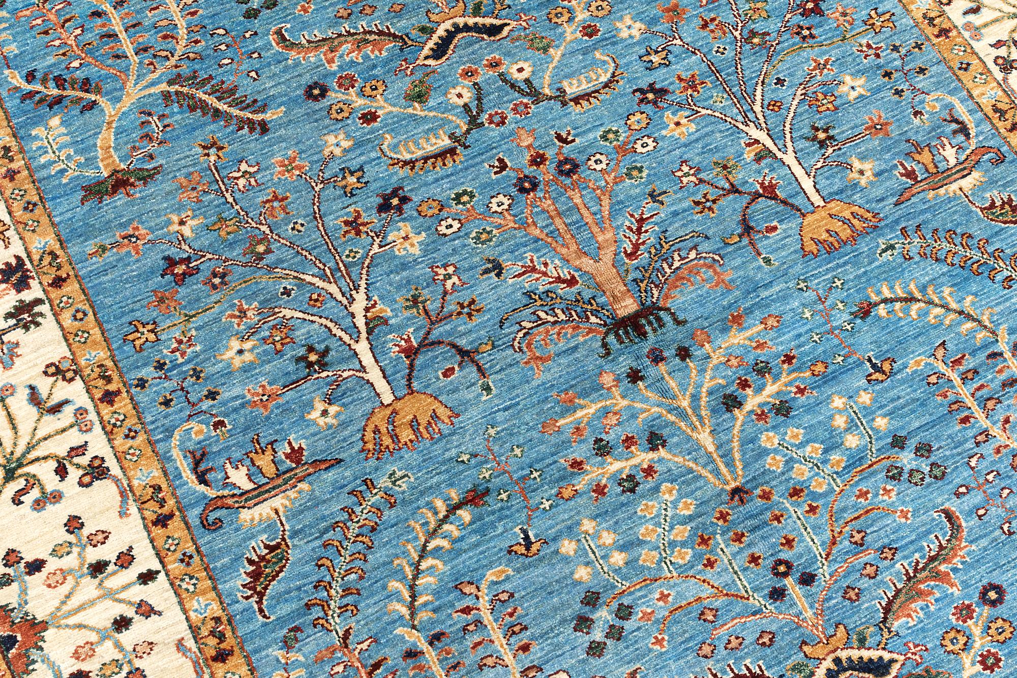 A rug, Ziegler Design, ca 239 x 164 cm.