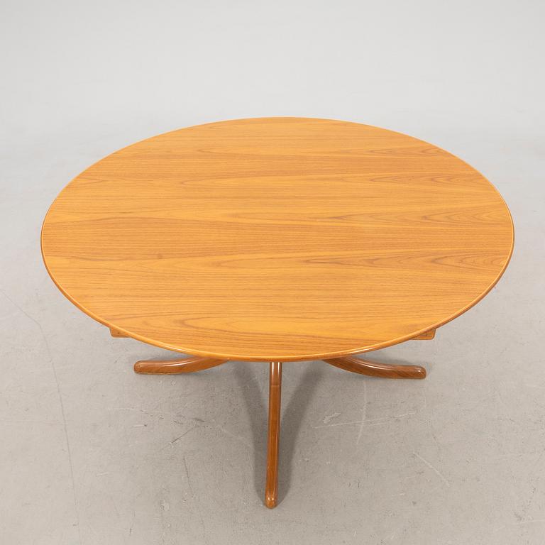 Josef Frank, dining table, model 771 for Firma Svenskt Tenn, post-1985.