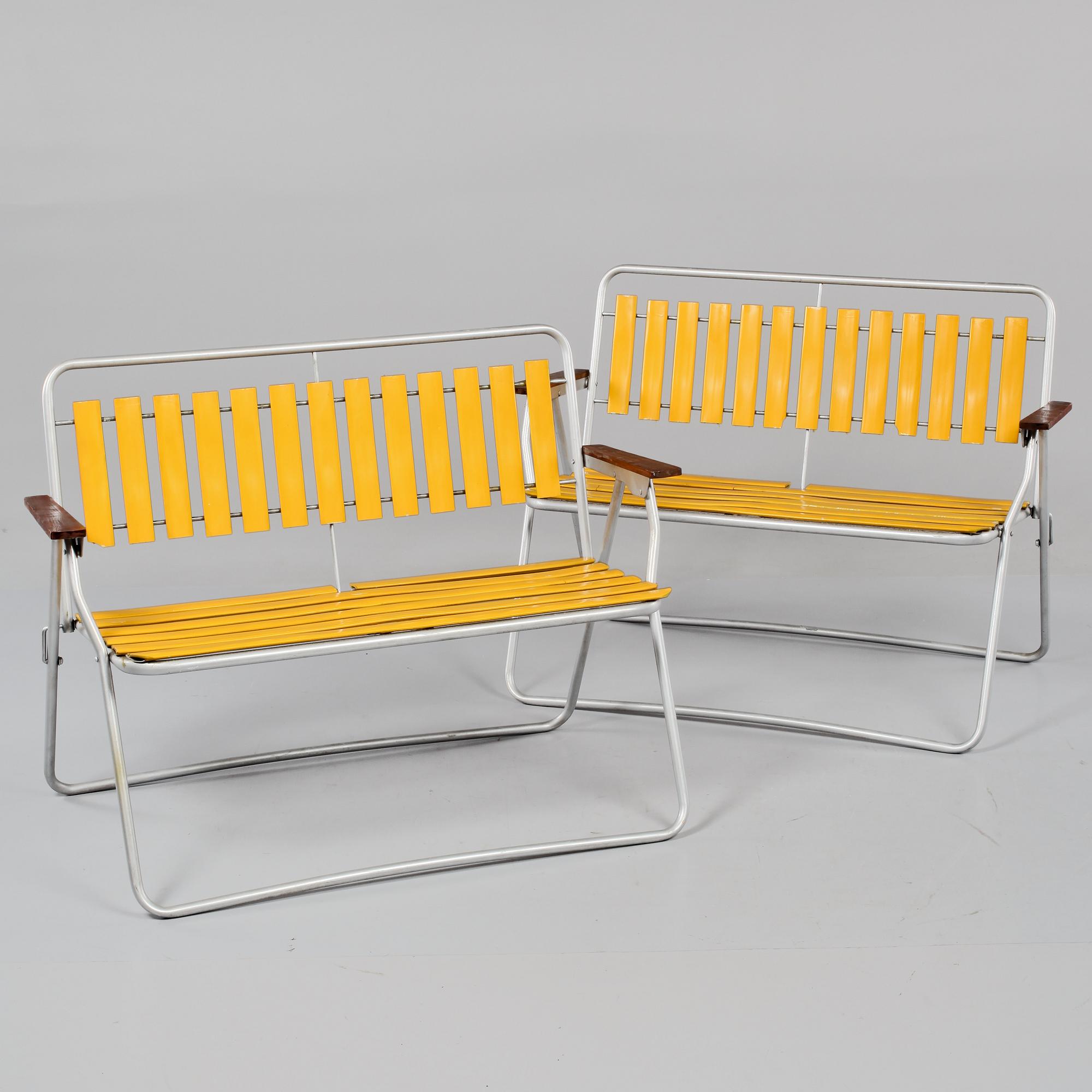 SOFFOR, 2 st, Brio, 1900-talets fjärde kvartal.