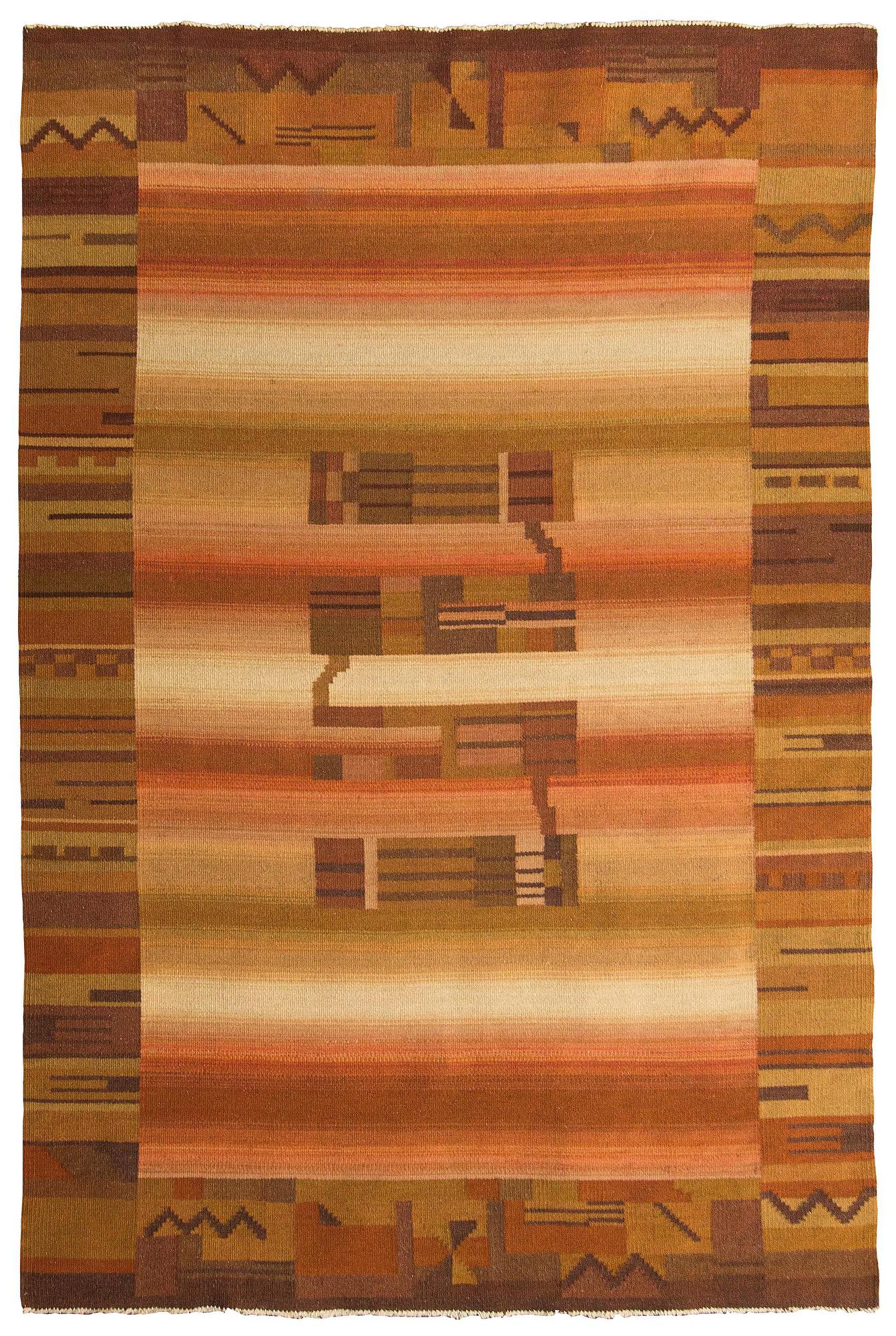 Karvalankamatto 1930-luku, noin 196 x 300cm.