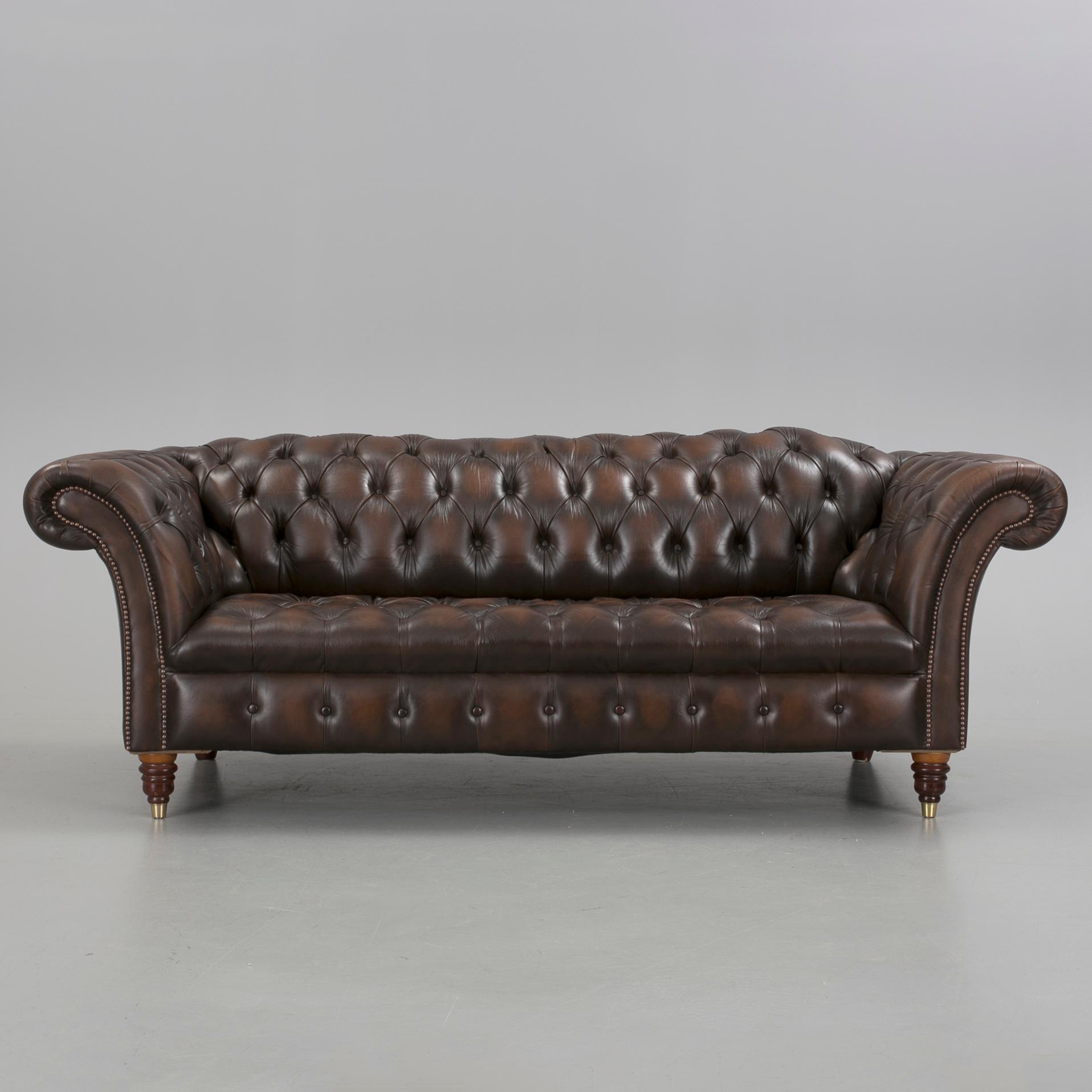 SOFFA, Chesterfieldmodell, 1900-talets slut.