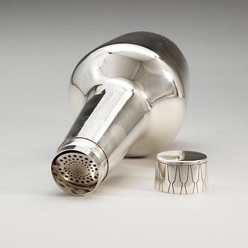 A Helge Lindgren sterling cocktailshaker by Studio K. Anderson, Stockholm 1955.