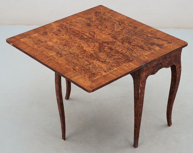SPELBORD, av Jacob Sjölin (mästare i Köping och Kungsör 1767-1785). Rokoko.