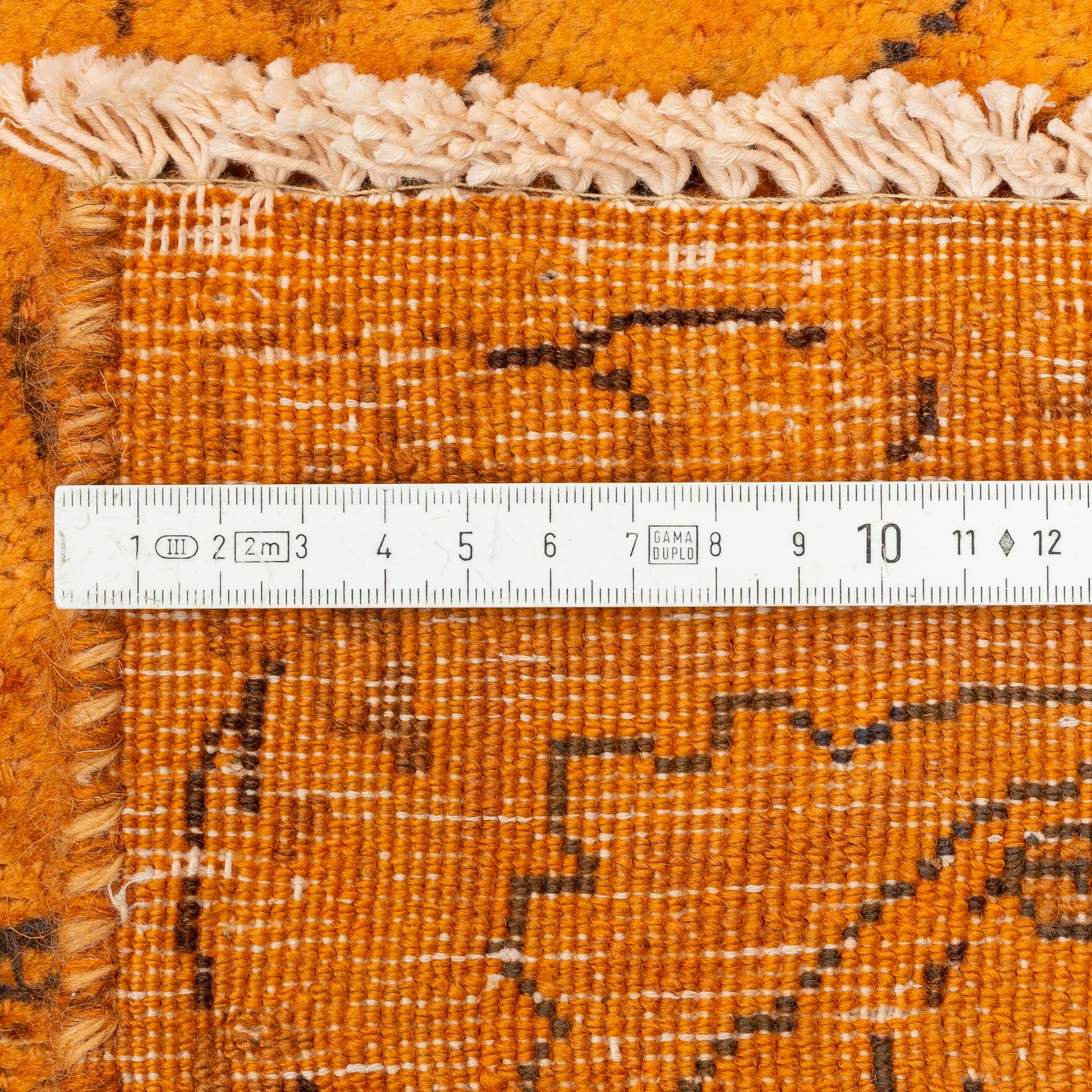 Matta, Kirman "Vintage" design, ca 391 x 290 cm.