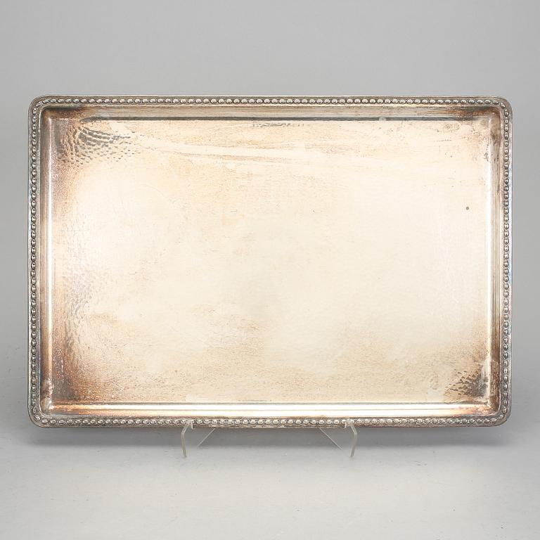 UPPLÄGGNINGSFAT, 2 st, nysilver, GAB respektive CG Hallberg, 1900-tal.