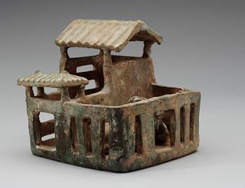 HUSMODELL, keramik. Han dynastin (206 f.Kr.-220 e.Kr).