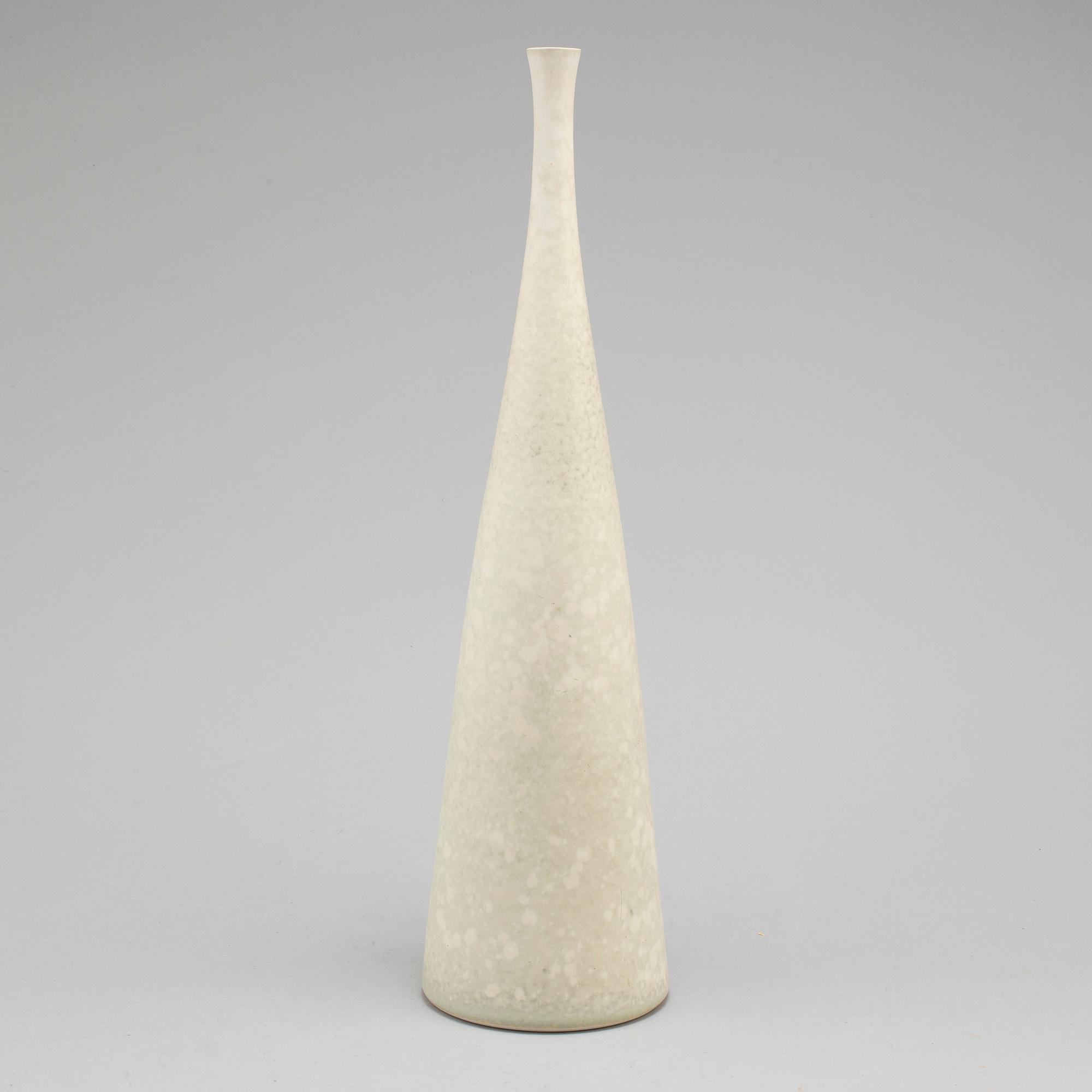 Carl-Harry Stålhane, vas, stengods, ur 1948 års serie, Rörstrand 1950-tal.