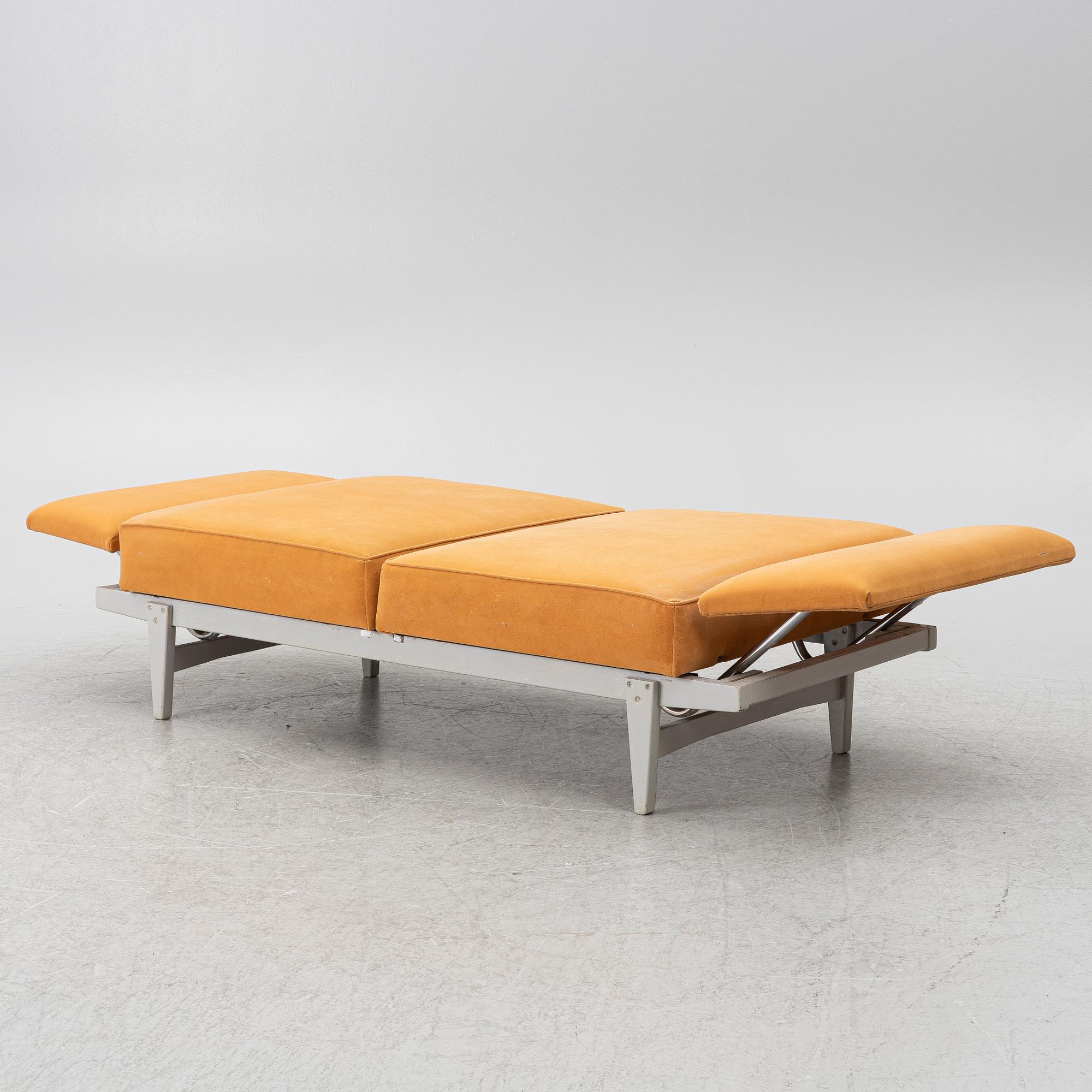 Wilhelm Knoll, a sofa/daybed, “'Stella', Knoll, Germany, 1960s.