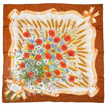 Gucci, a 'Flora' scarf.