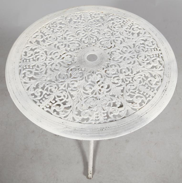 TRÄDGÅRDSMÖBEL, 3 delar, aluminium, 1900-talets andra hälft.