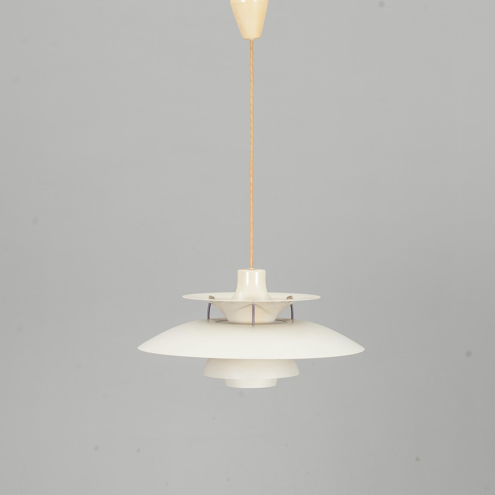 TAKLAMPA, PH 5, Poul Henningsen för Louis Poulsen, Danmark.