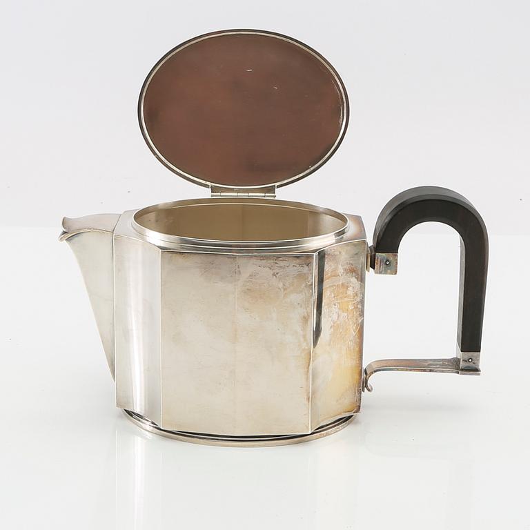 Atelier Borgila, teapot, sterling silver, Stockholm 1947.