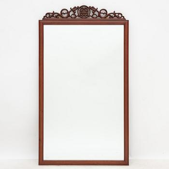 A chest of drawers and a mirror, 'Ming', Dux, late 20th Century.