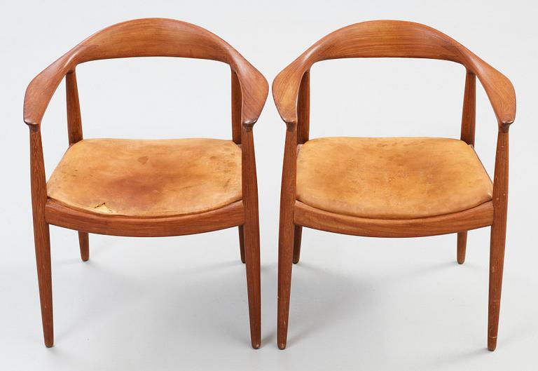 HANS J WEGNER, "The Chair", ett par, Johannes Hansen, Danmark 1950-60-tal.