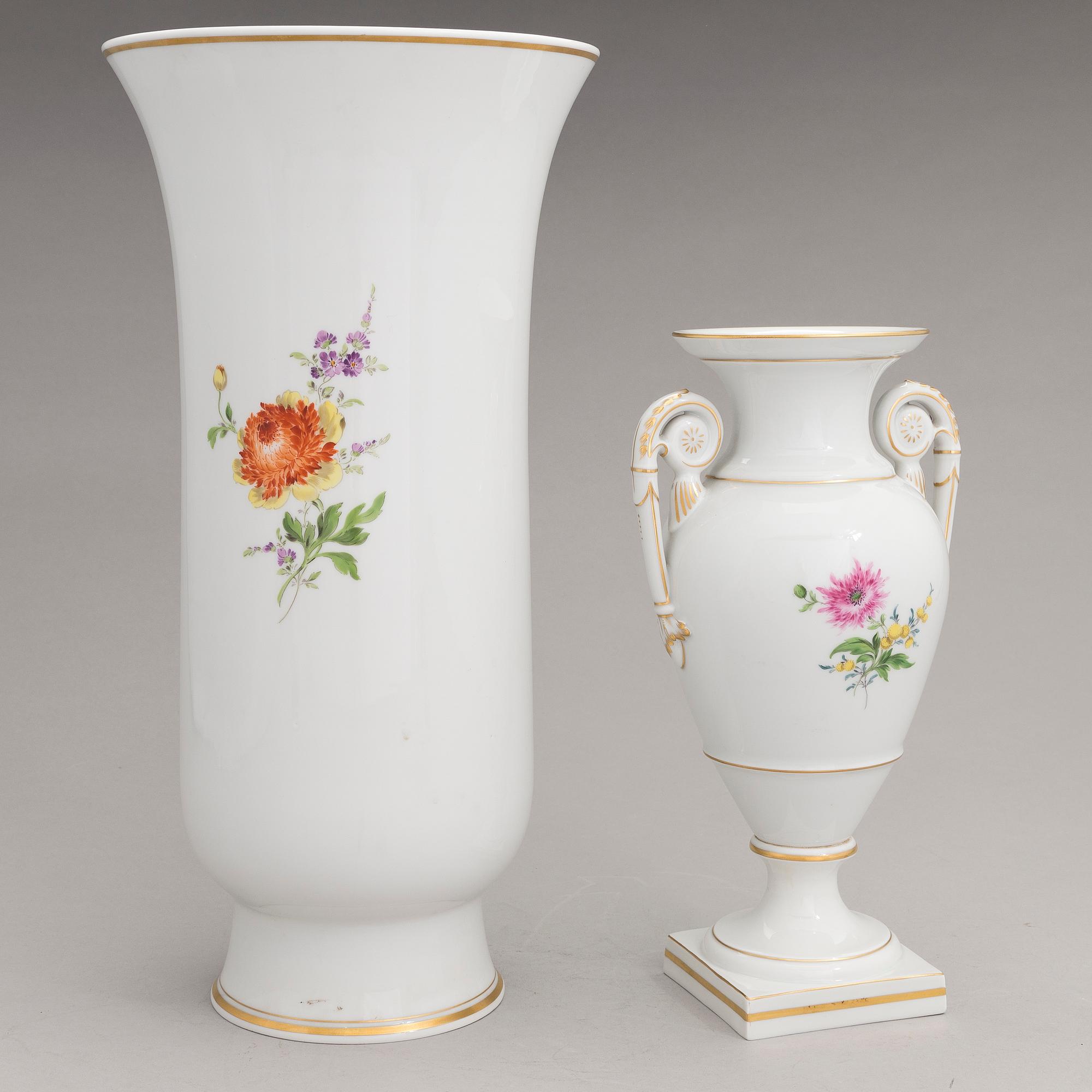 Two Meissen porcelain vases, a platter, an urn and a lidded box from the latter half of 20th century.