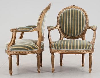 KARMSTOLAR, ett par, Louis XVI-stil, 1900-talets första hälft.