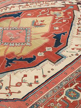 CARPET. Antique Heriz. 431,5 x 301 cm.