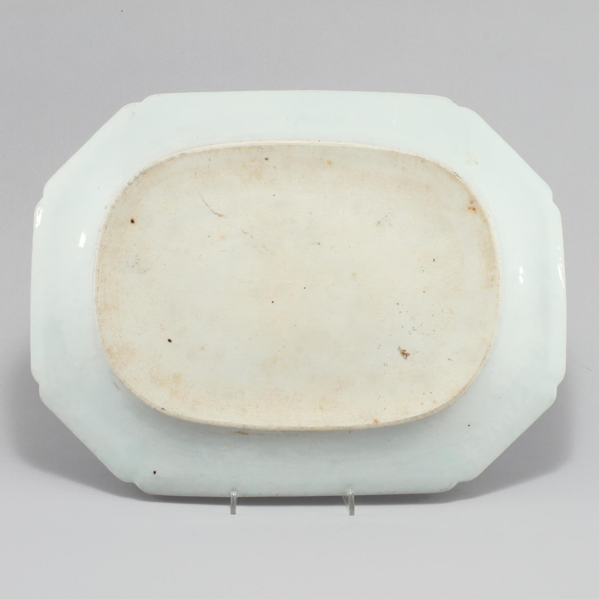 STEKFAT, porslin, Kina, 1700-tal.