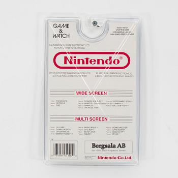 A Nintendo Game&Watch Mario the Juggler game Japan 1991.