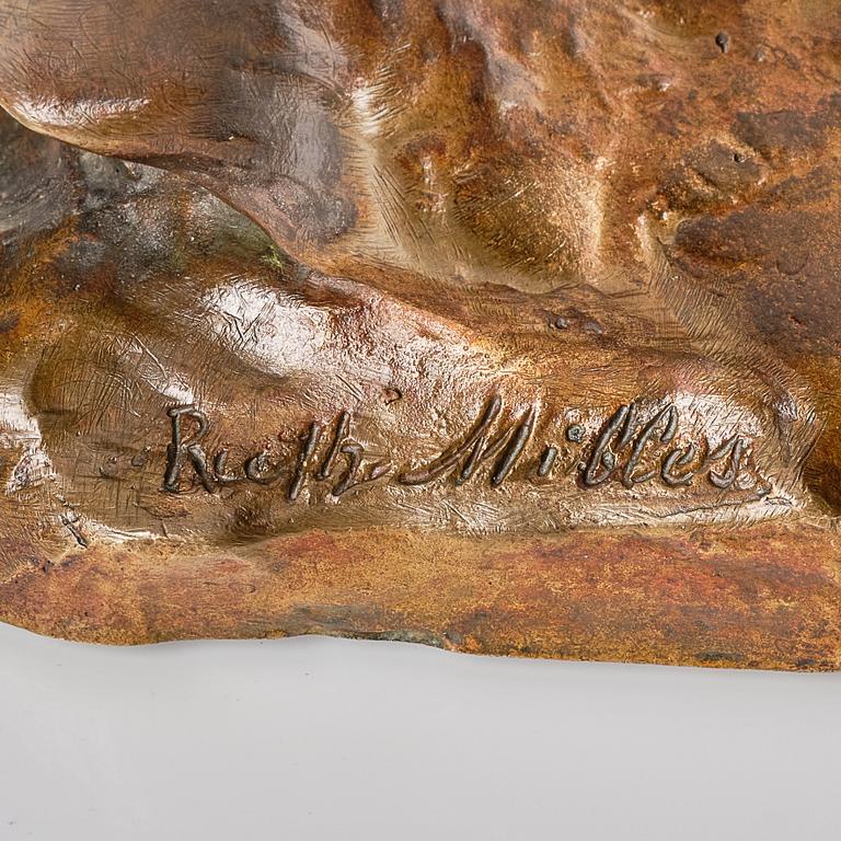 Ruth Milles, "Suzanne".