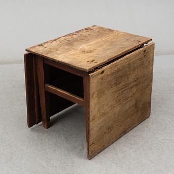 SLAGBORD, 1800-talets första hälft.