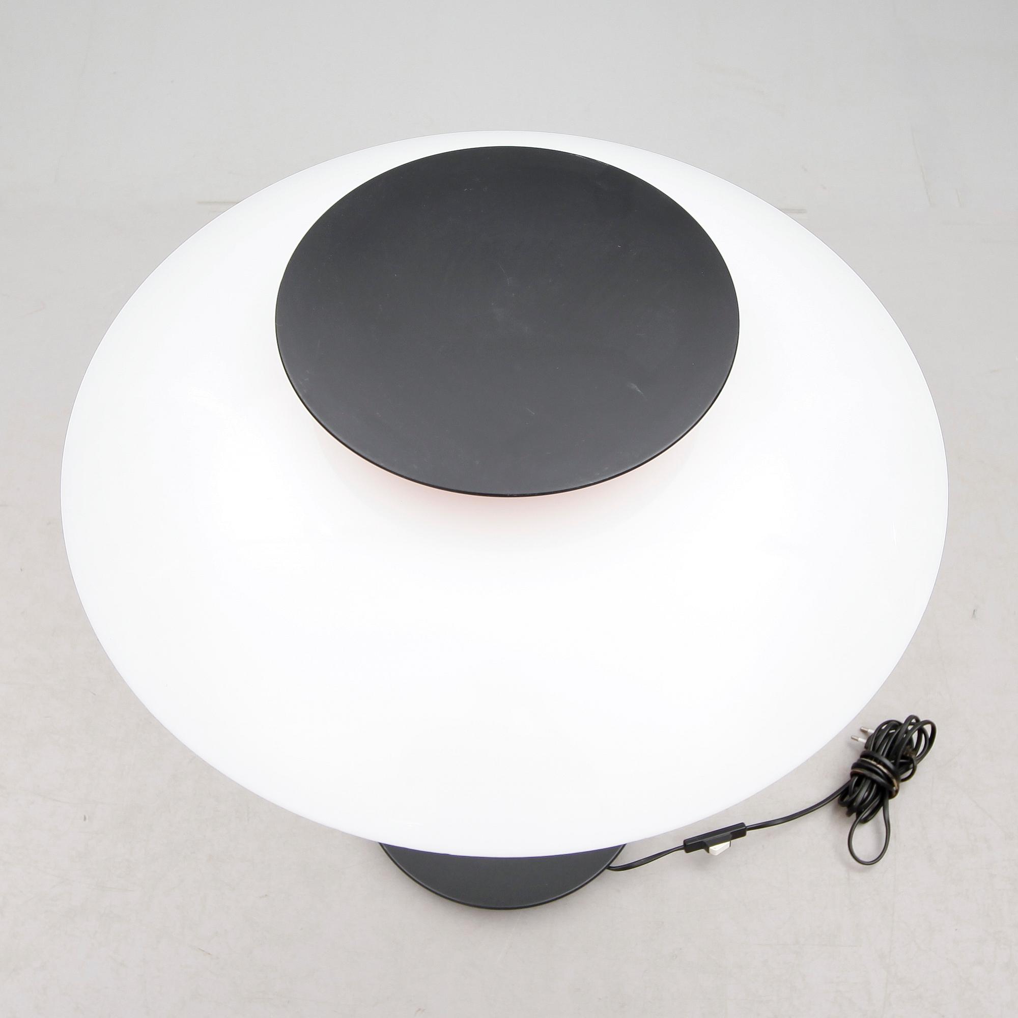 BORDSLAMPA, PH-80, Poul Henningsen.