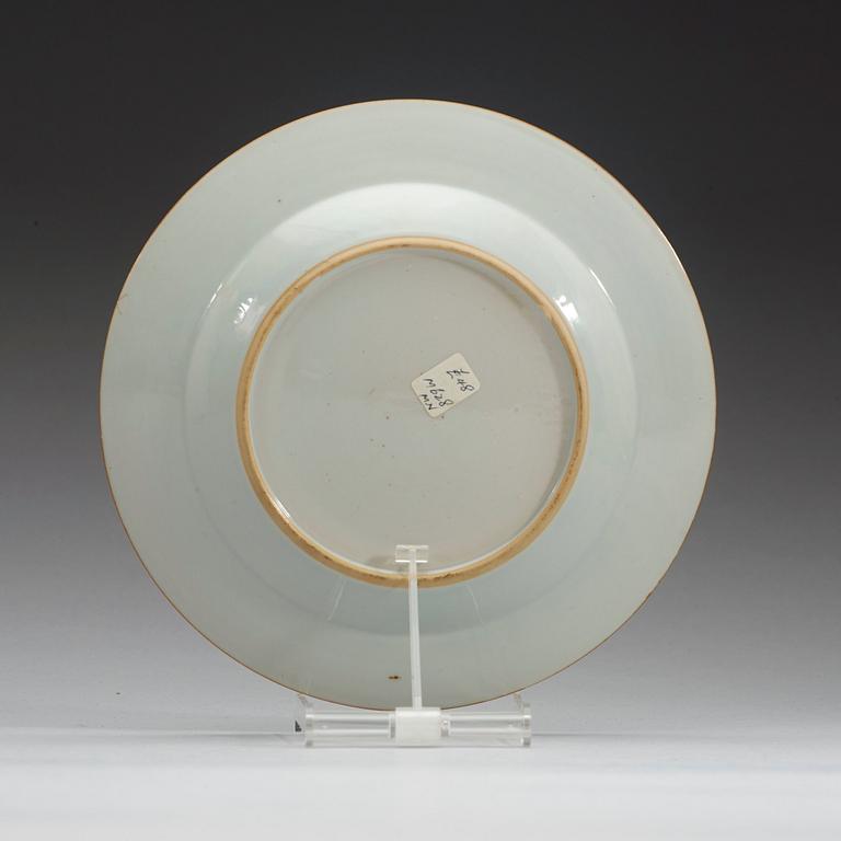 A famille rose pagoda dish. Qing dynasty Yongzheng 1723-34.
