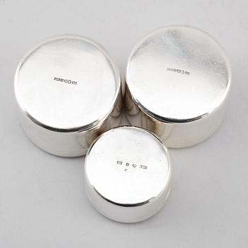 DOSOR, 3 st, silver, Gustaf Möllenborg, Stockholm 1851 och 1853. Total vikt ca 250 g.