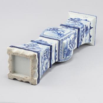 VAS, porslin, Kina, omkring sekelskiftet 1800/1900.