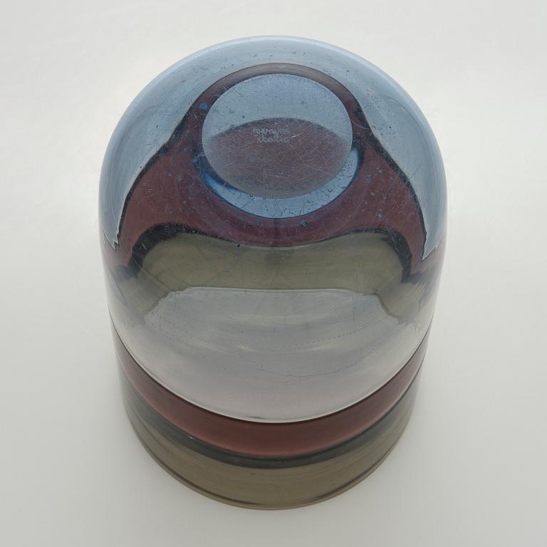 Tapio Wirkkala, maljakko, lasia, signeerattu Venini Italia.