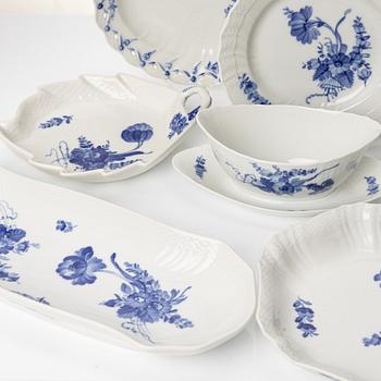 Royal Copenhagen, dinner service, 37 pieces, "Blue Flower", Denmark.