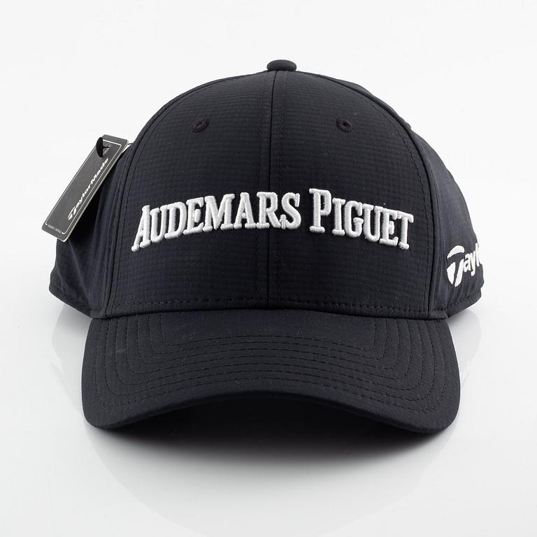 Cap and Service Case, Audemars Piguet, "No Reserve".