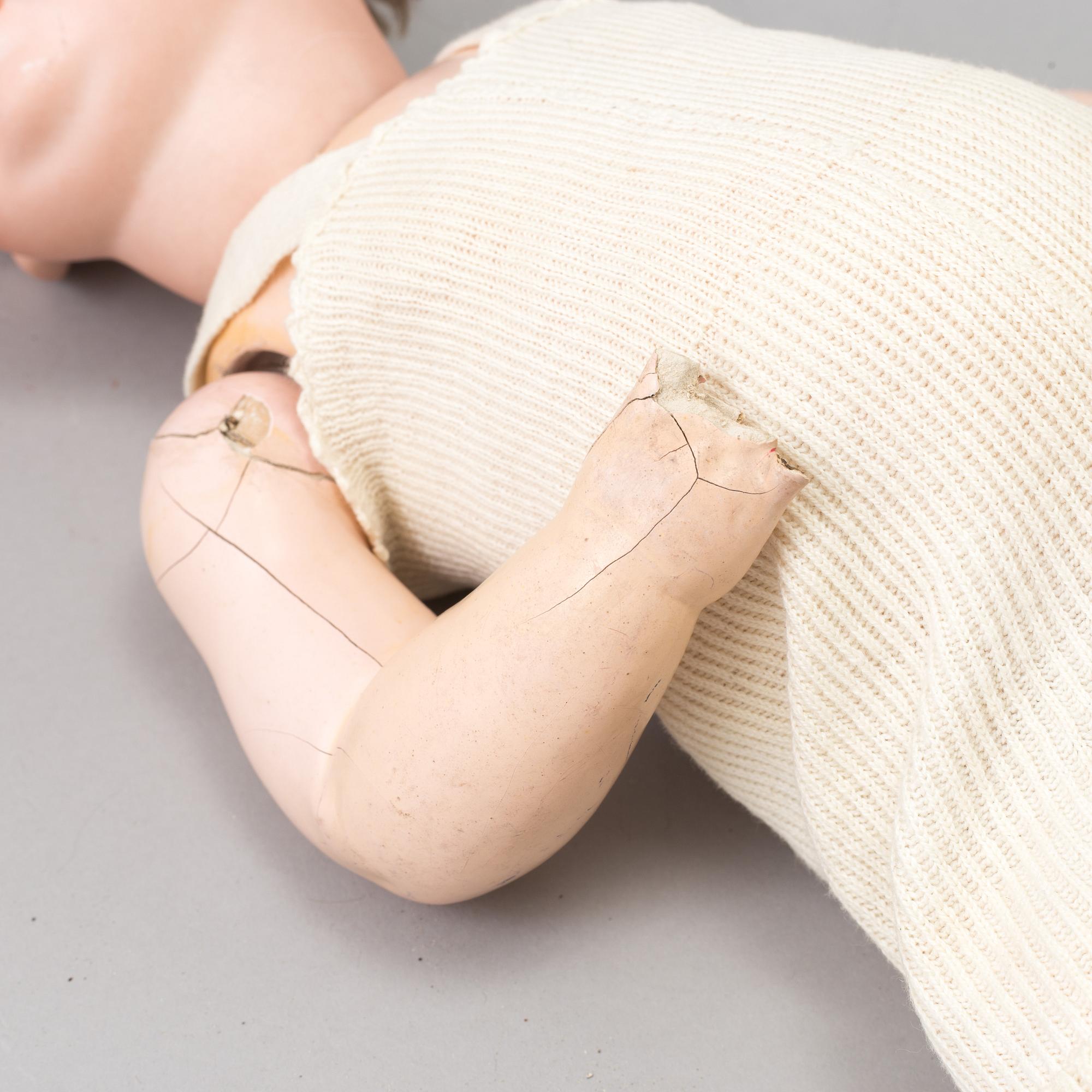 BISKVIDOCKOR, 2 st, Franz Schmidt & Co & Simon & Halbig, Tyskland, 1900-talets början.