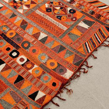 Carpet/Weaving semi-antique Iraq approx. 292x162 cm.