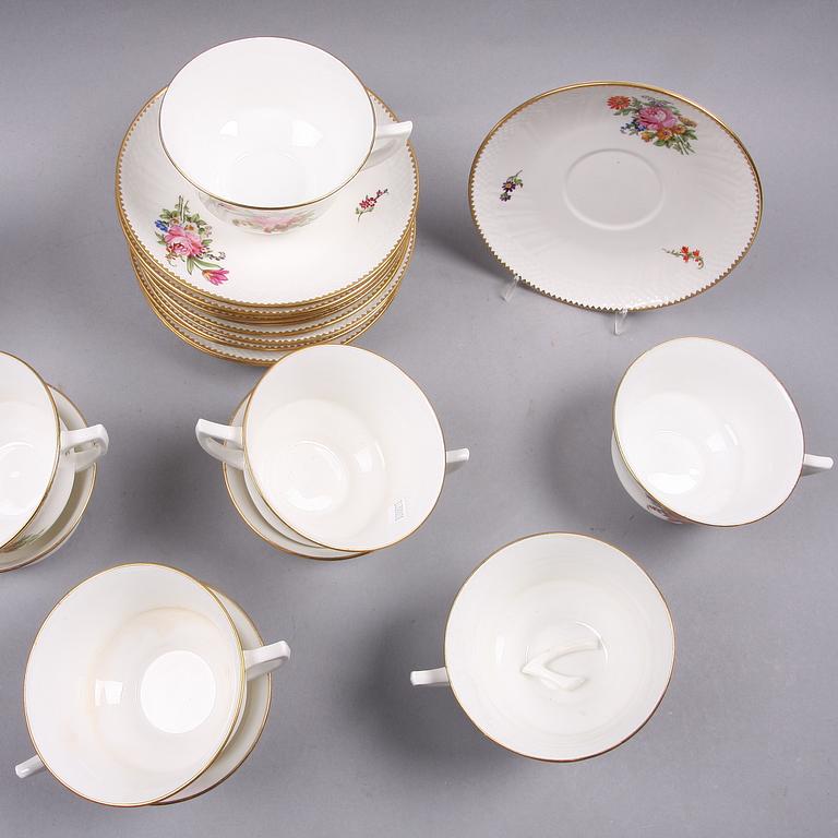 TEKOPPAR, 11 st, porslin, rokokostil, Gustavsberg. 1900-talets första hälft.