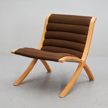 FÅTÖLJ, "X-stolen", Peter Hvidt & Orla Molgaard Nielsen, Fritz Hansen, Danmark, 1900-talets andra hälft.