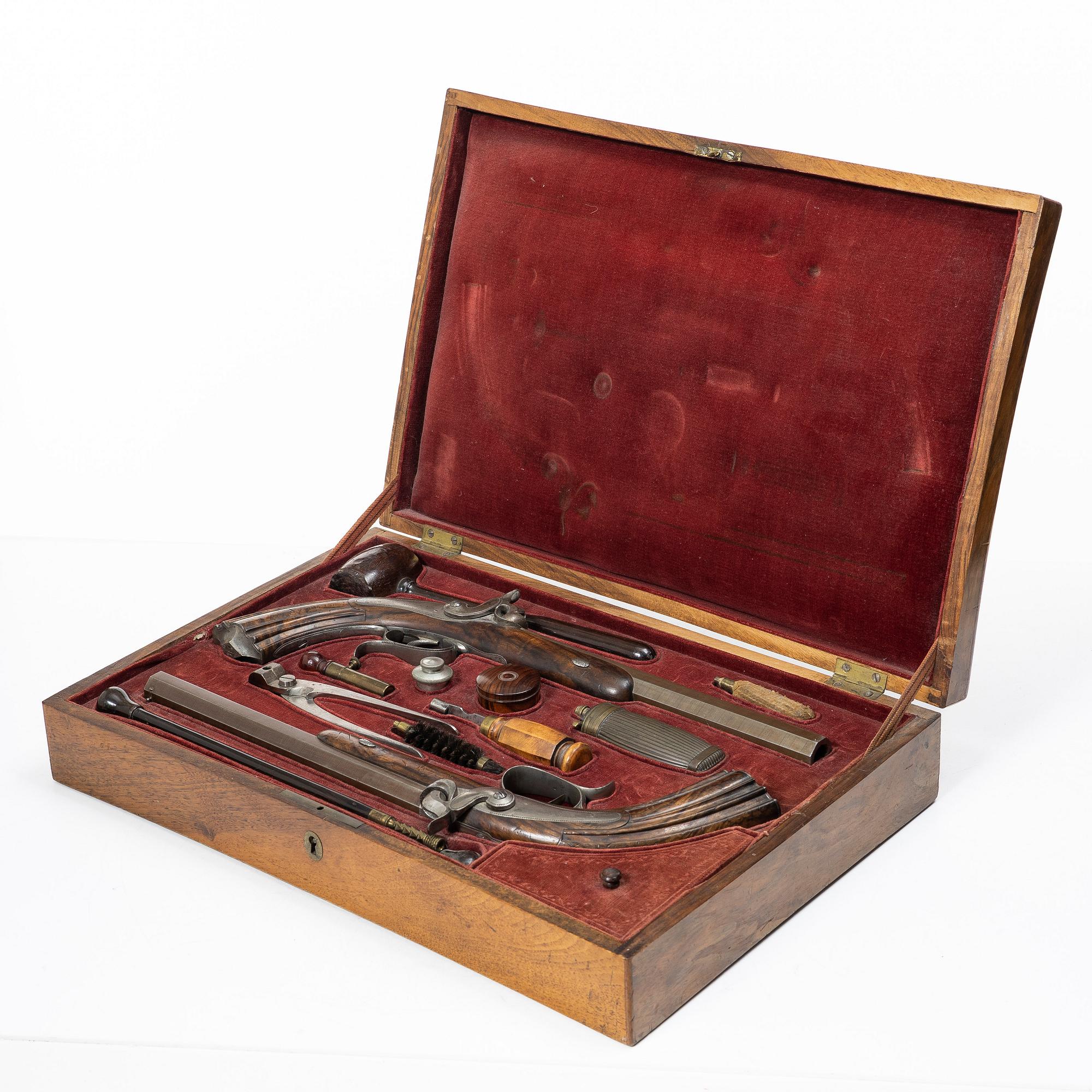 A cased pair of percussion pistols by Pondevaux & Jussy, S.Etienne (1845-1880), France.