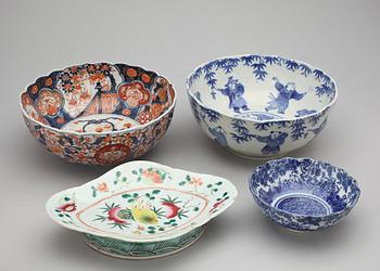 PARTI ORIENTALISKT, 7 delar, porslin, bland annat Kanton, Kina/Japan, 1800-/1900-tal.