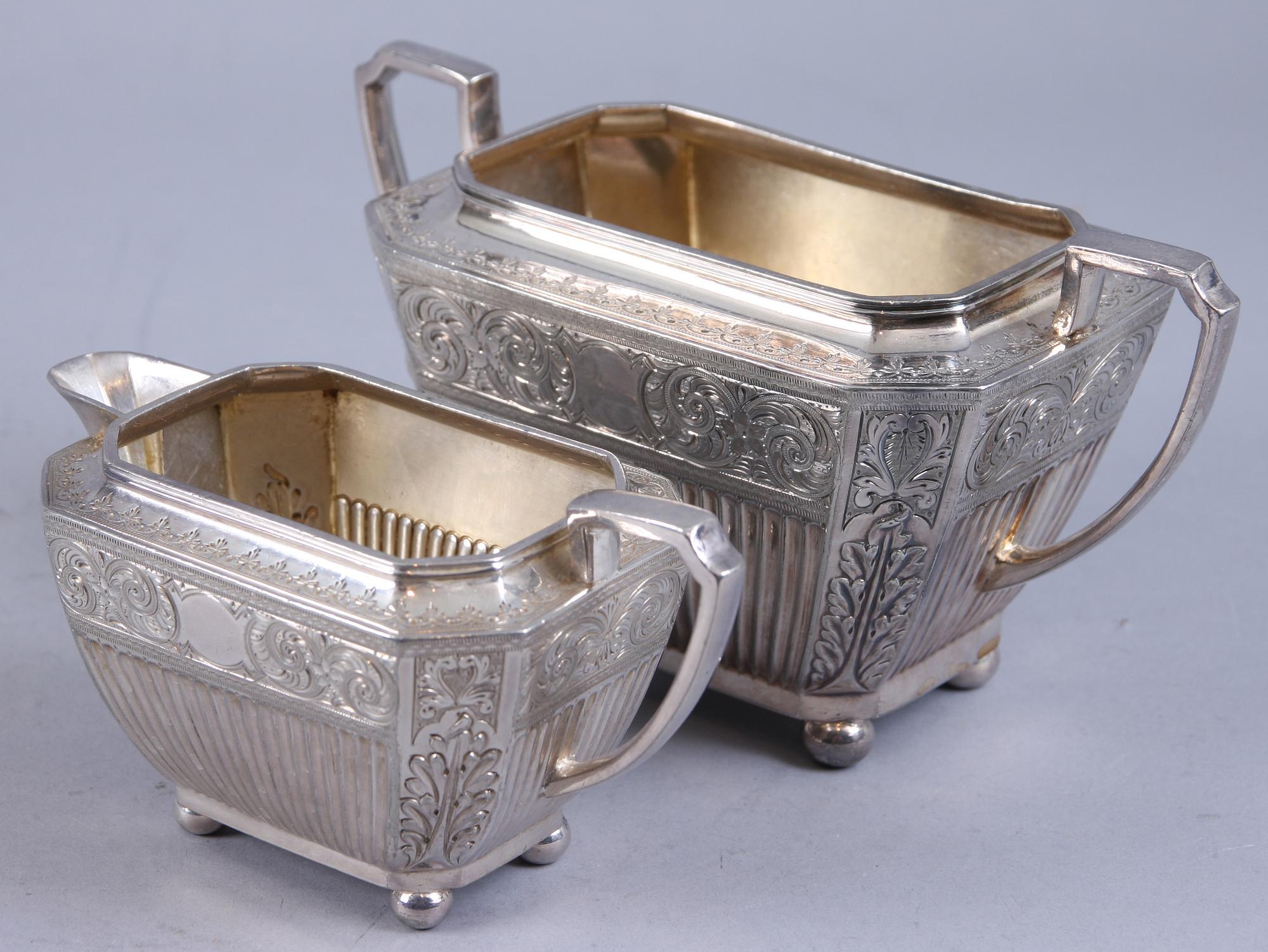 TE samt KAFFESERVIS, 4 delar, pläter, England.